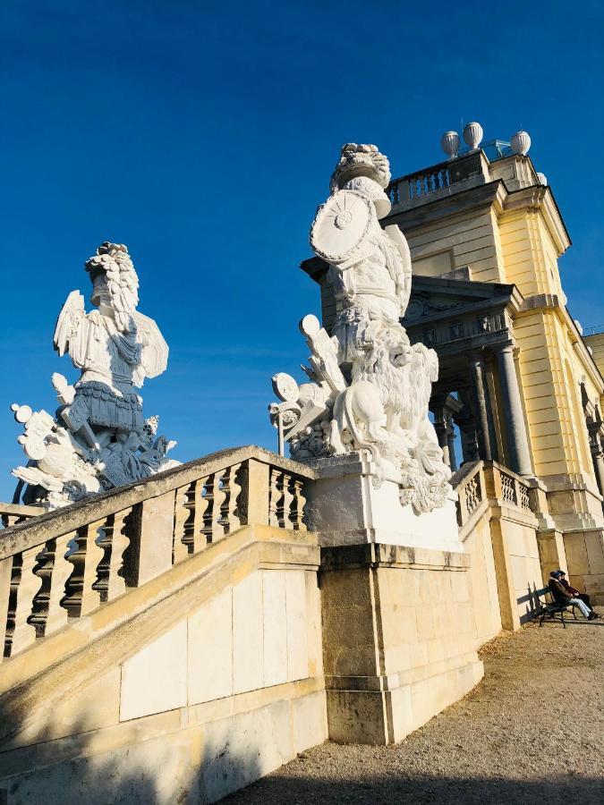 Apartament Lovely Nest! Just Beside Schoenbrunn Palace And Zoo! Wiedeń